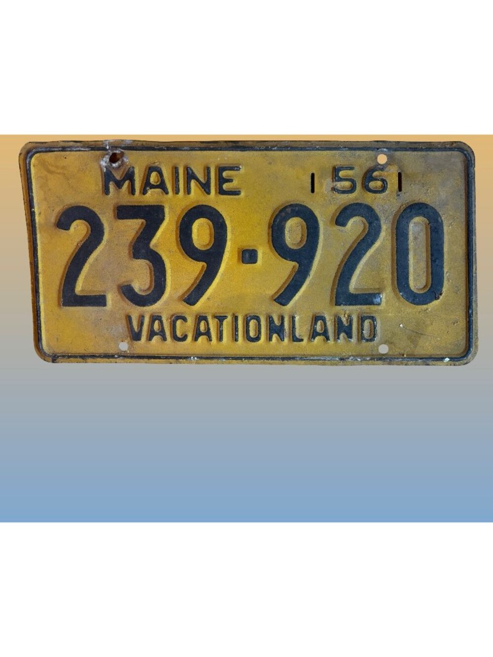 Vintage 1956 Maine License Plate "Vacationland" 239-920 With Yellow & Black Desi - Picture 1 of 8